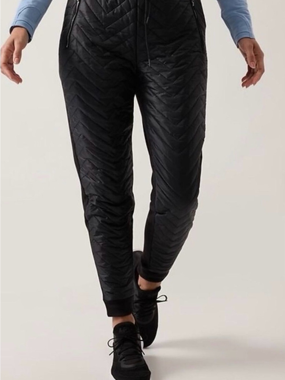 Athleta Black Solstice Apres Ski Down Jogger Pants Outdoor Winter Size 2